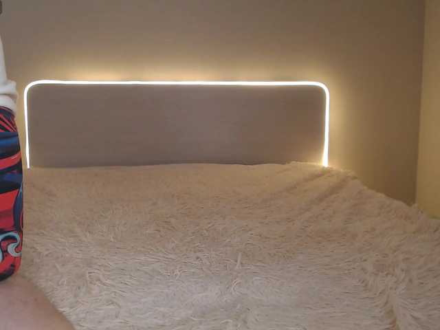 BananaBrain7's BongaCams show and profile