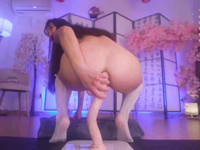 public voyeur web cam Marry-Cordy