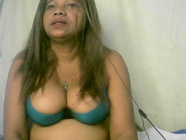 Vicky20a live cam on BongaCams