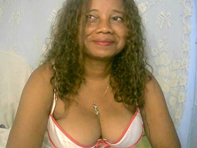 Vicky20a live cam on BongaCams