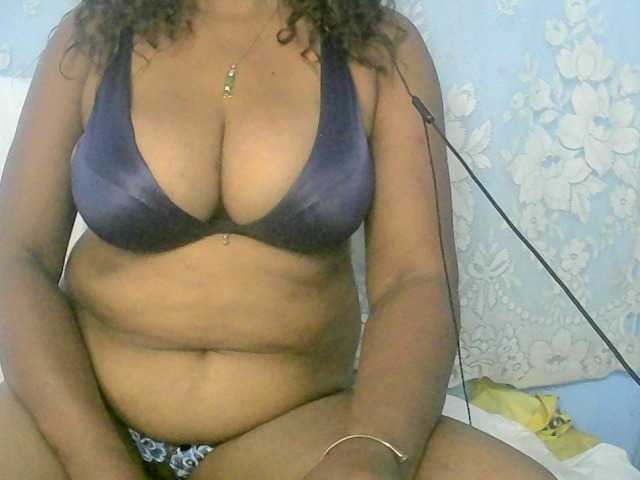 Vicky20a live cam on BongaCams