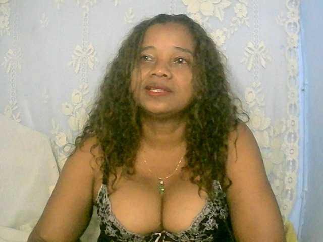 Vicky20a live cam on BongaCams