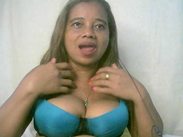 Vicky20a live cam on BongaCams