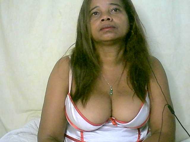 Vicky20a live cam on BongaCams
