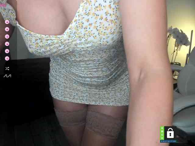 PassionFruittt webcam