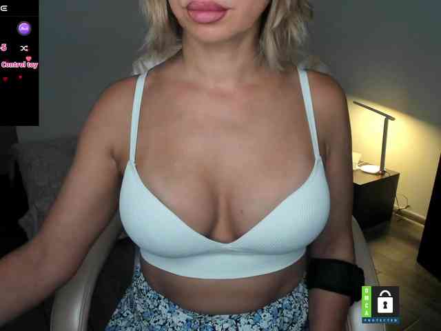 PassionFruittt webcam