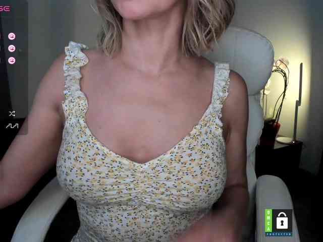 PassionFruittt webcam