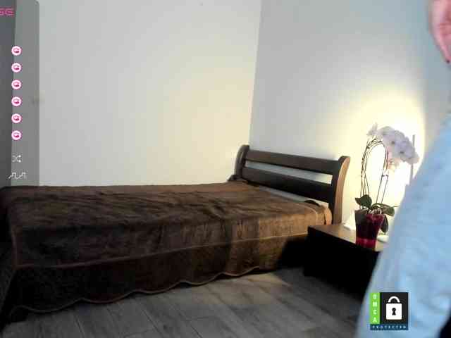 PassionFruittt webcam