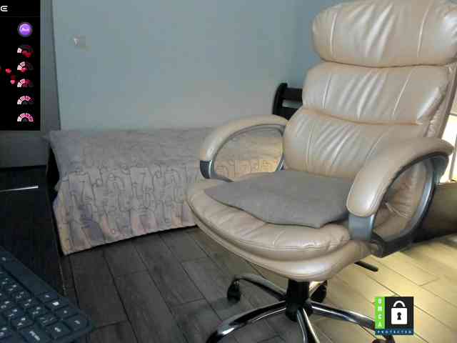 PassionFruittt webcam