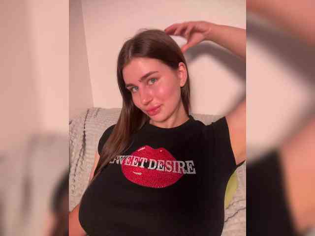 _Mala_ webcam