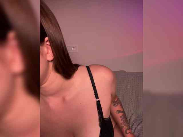 _Mala_ webcam