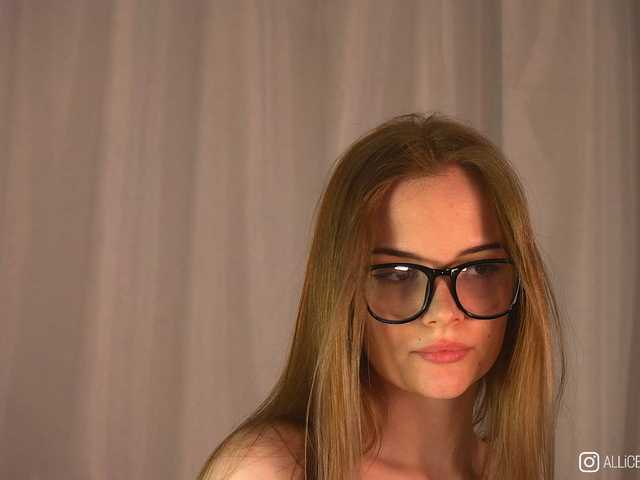 1-Babyfox Nude Live Sex Shows