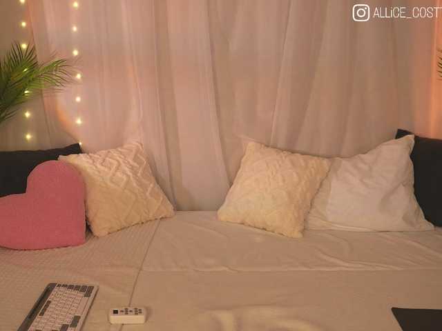 AliceCost live webcam show