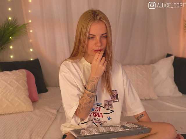 AliceCost live webcam show