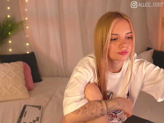 AliceCost live webcam show