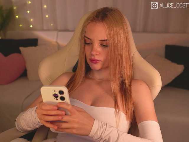 1-Babyfox live cam on BongaCams