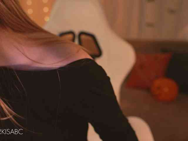 Model: Markiisa