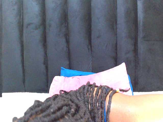 EBONYWILDASS live cam on BongaCams
