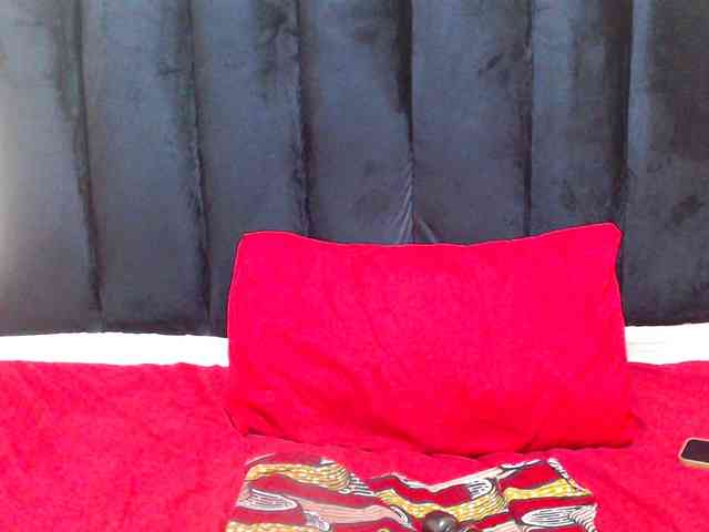 EBONYWILDASS webcam