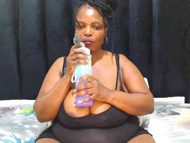 EBONYWILDASS