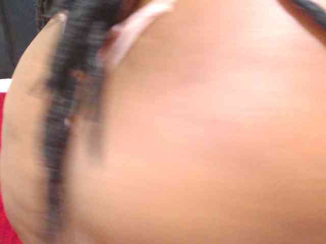 EBONYWILDASS webcam