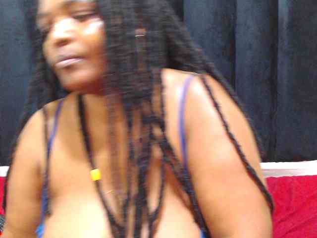 EBONYWILDASS webcam