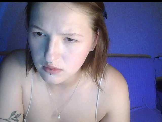 -Evmenida live cam on BongaCams