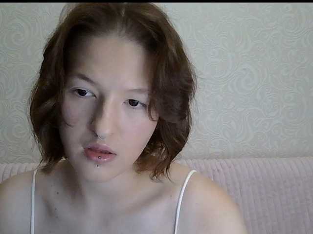 -Evmenida live cam on BongaCams