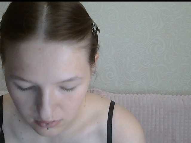 -Evmenida live cam on BongaCams