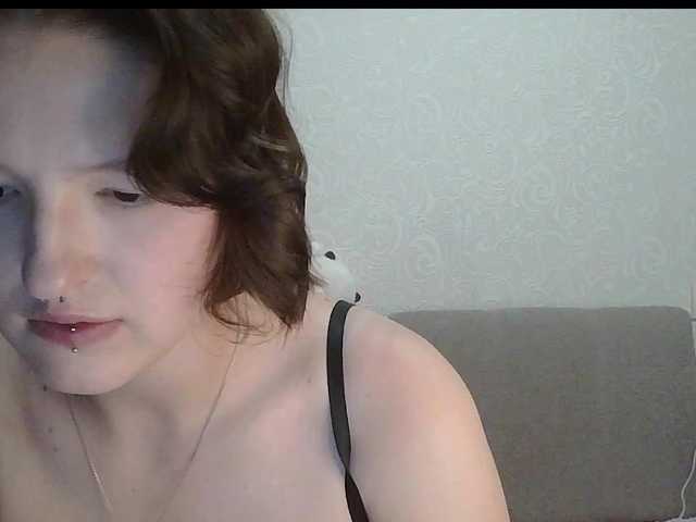 -Evmenida live cam on BongaCams
