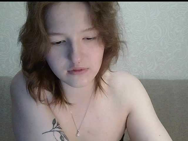 -Evmenida live cam on BongaCams