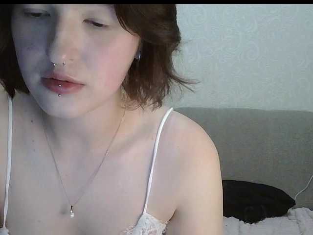 -Evmenida live cam on BongaCams