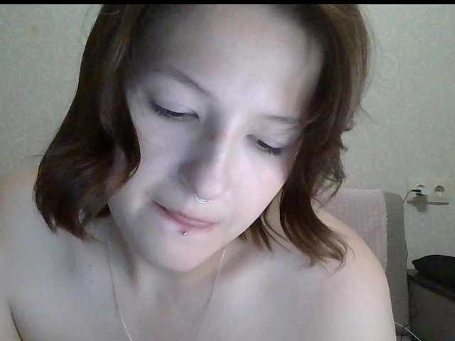 -Evmenida live cam on BongaCams