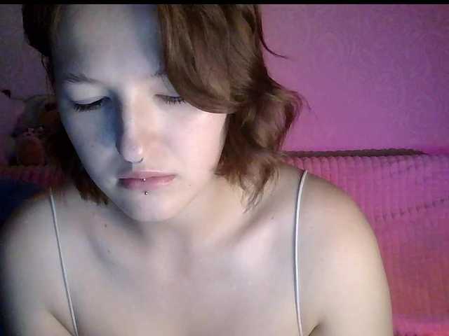 -Evmenida live cam on BongaCams