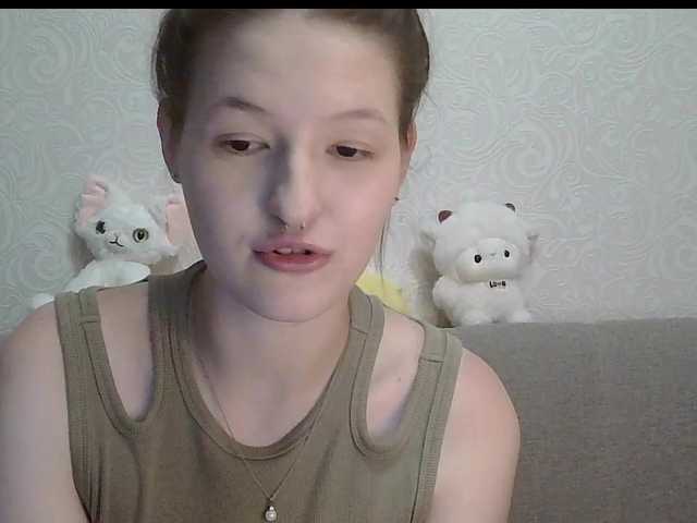 -Evmenida live cam on BongaCams