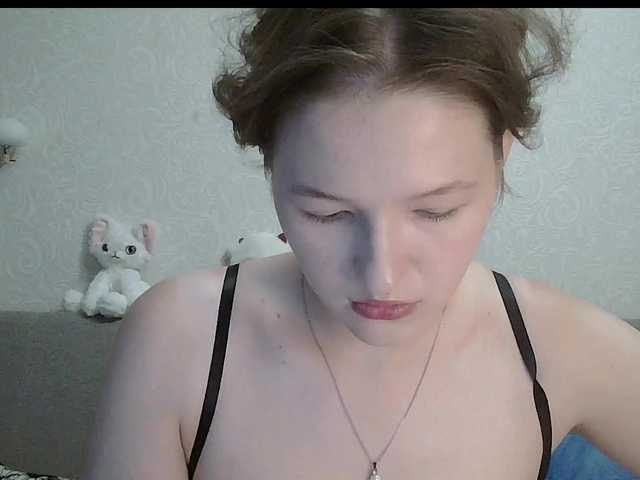 -Evmenida live cam on BongaCams