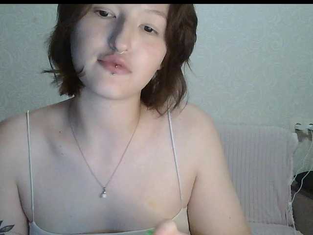 -Evmenida live cam on BongaCams