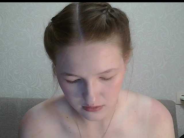 -Evmenida live cam on BongaCams