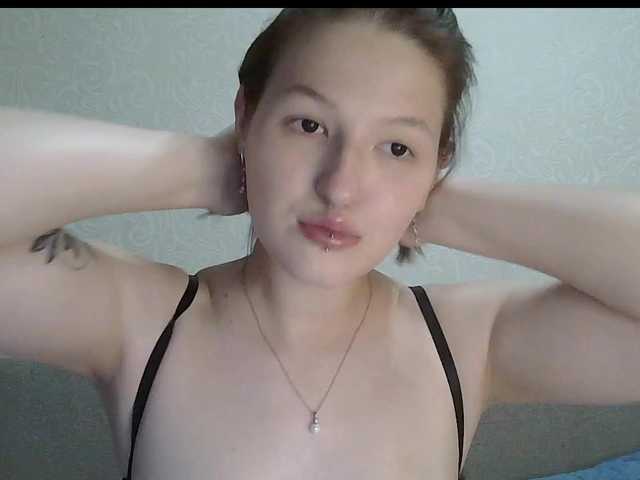 -Evmenida live cam on BongaCams