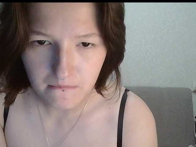 -Evmenida live cam on BongaCams