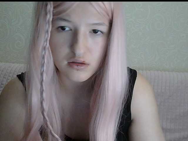 -Evmenida live cam on BongaCams