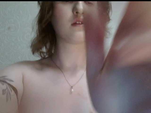 -Evmenida live cam on BongaCams