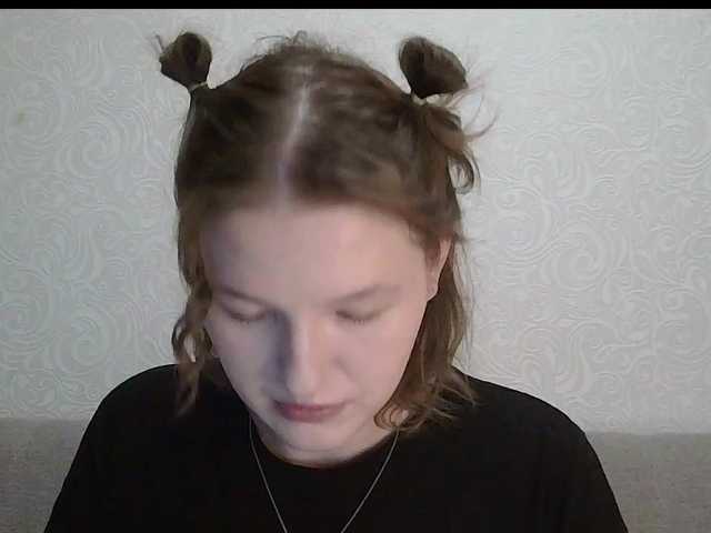 -Evmenida live cam on BongaCams