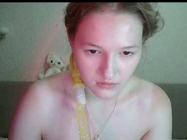 -Evmenida live cam on BongaCams