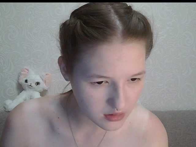 -Evmenida live cam on BongaCams