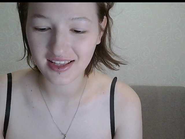 -Evmenida live cam on BongaCams