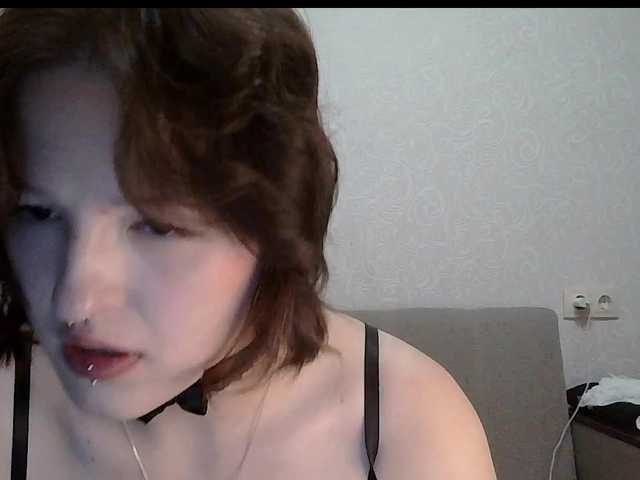 -Evmenida live cam on BongaCams