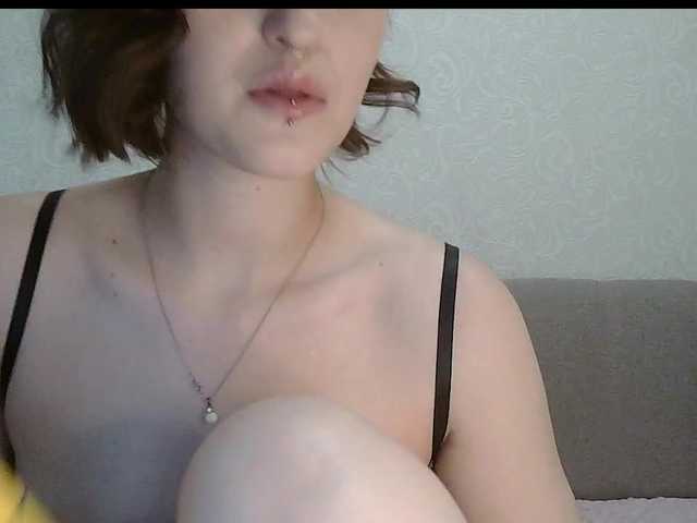 -Evmenida live cam on BongaCams
