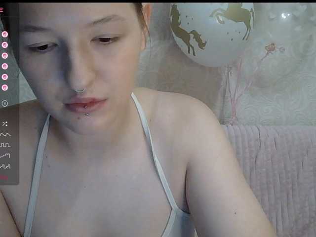 -Evmenida live cam on BongaCams