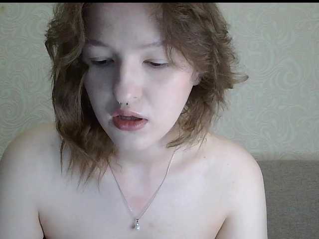 -Evmenida live cam on BongaCams